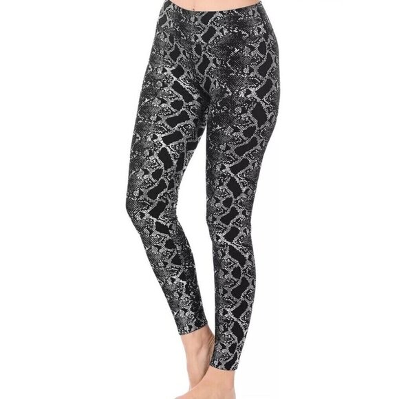 Zenana Snake Print Fleece Leggings NP-54013 Metallic Size L/XL - Picture 2 of 11
